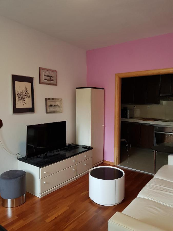 Apartment And Room Marija Krk Town Luaran gambar